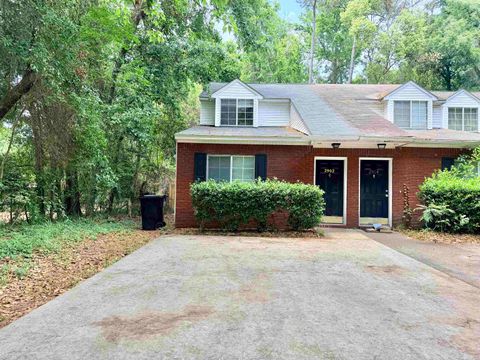 Photo of 2902 CAPITAL PARK Drive, Tallahassee, FL 32301 (MLS # 399275)