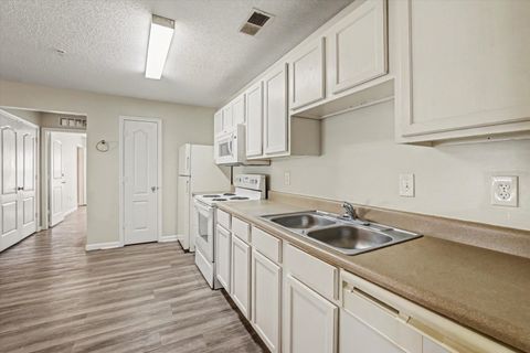 Tiny photo for 3000 S Adams Street #711, Tallahassee, FL 32301 (MLS # 396433)