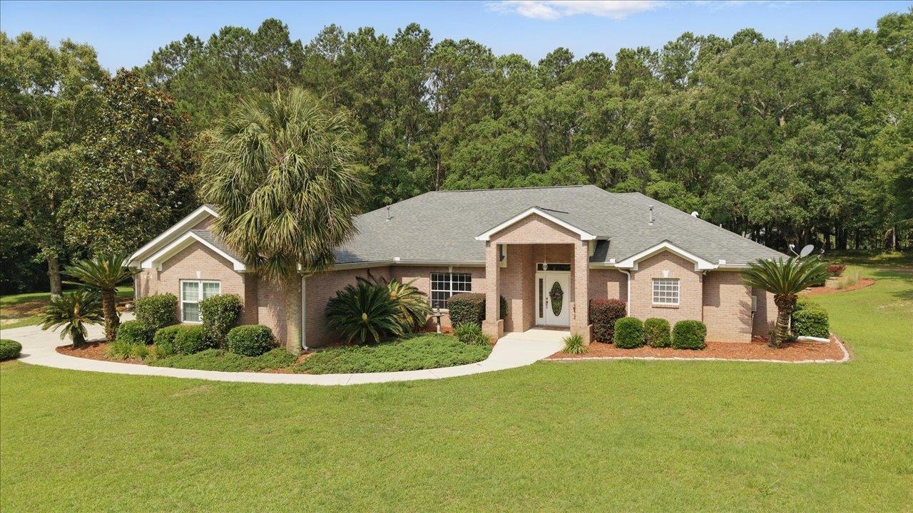 7474 Creekridge Circle