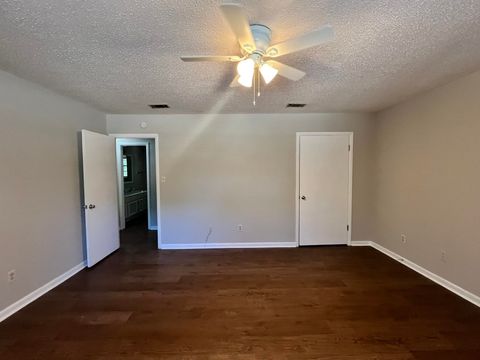 Tiny photo for 2406 Ramblewood Street #B, Tallahassee, FL 32303 (MLS # 399166)
