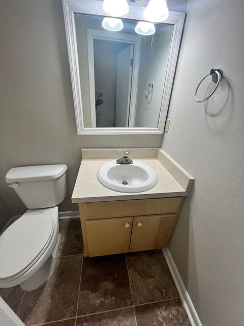 Tiny photo for 2406 Ramblewood Street #B, Tallahassee, FL 32303 (MLS # 399166)