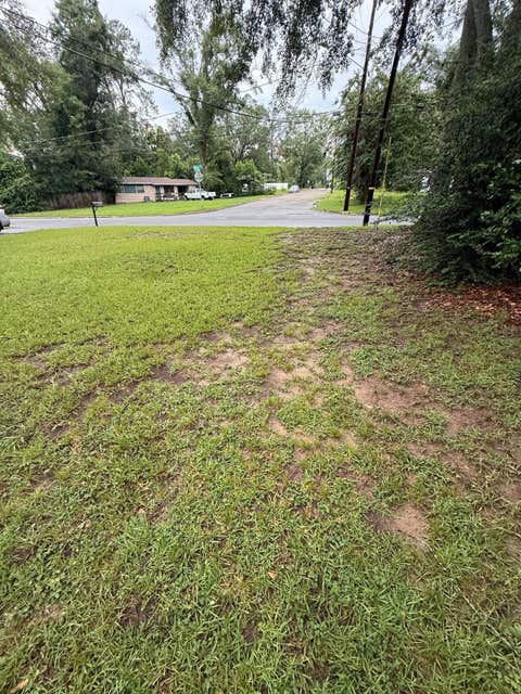 Tiny photo for 1929 Karen Lane Ln, Tallahassee, FL 32304 (MLS # 402145)