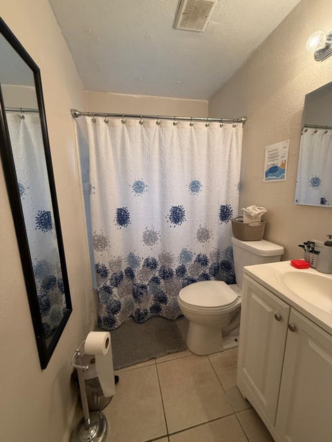 Tiny photo for 1929 Karen Lane Ln, Tallahassee, FL 32304 (MLS # 402145)