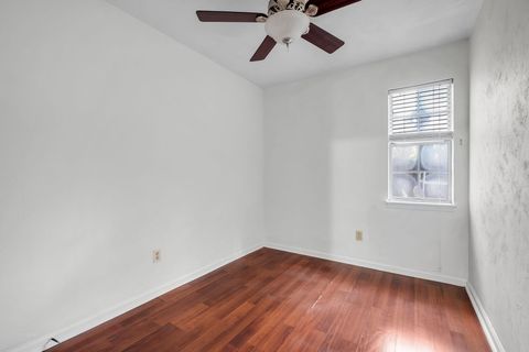 Tiny photo for 2518 Prest Court, Tallahassee, FL 32301 (MLS # 402566)