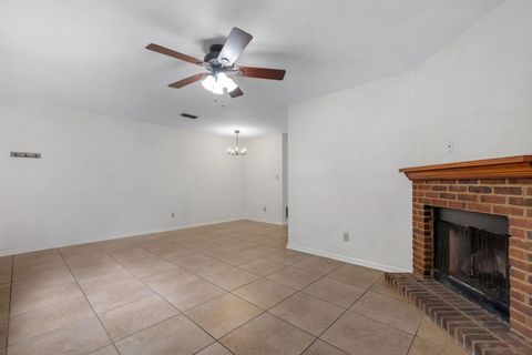 Tiny photo for 2518 Prest Court, Tallahassee, FL 32301 (MLS # 402566)