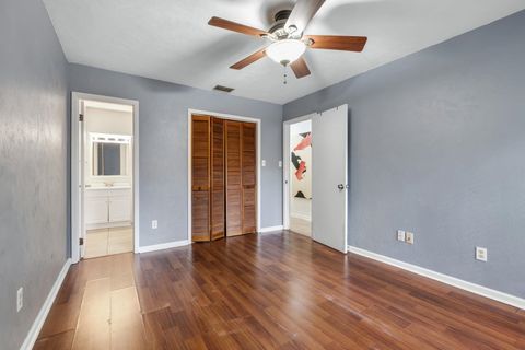 Tiny photo for 2518 Prest Court, Tallahassee, FL 32301 (MLS # 402566)