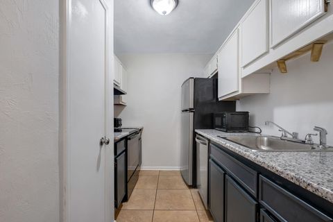 Tiny photo for 2518 Prest Court, Tallahassee, FL 32301 (MLS # 402566)
