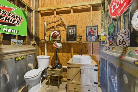 Tiny photo for 40 Royster Drive, Crawfordville, FL 32327 (MLS # 398740)