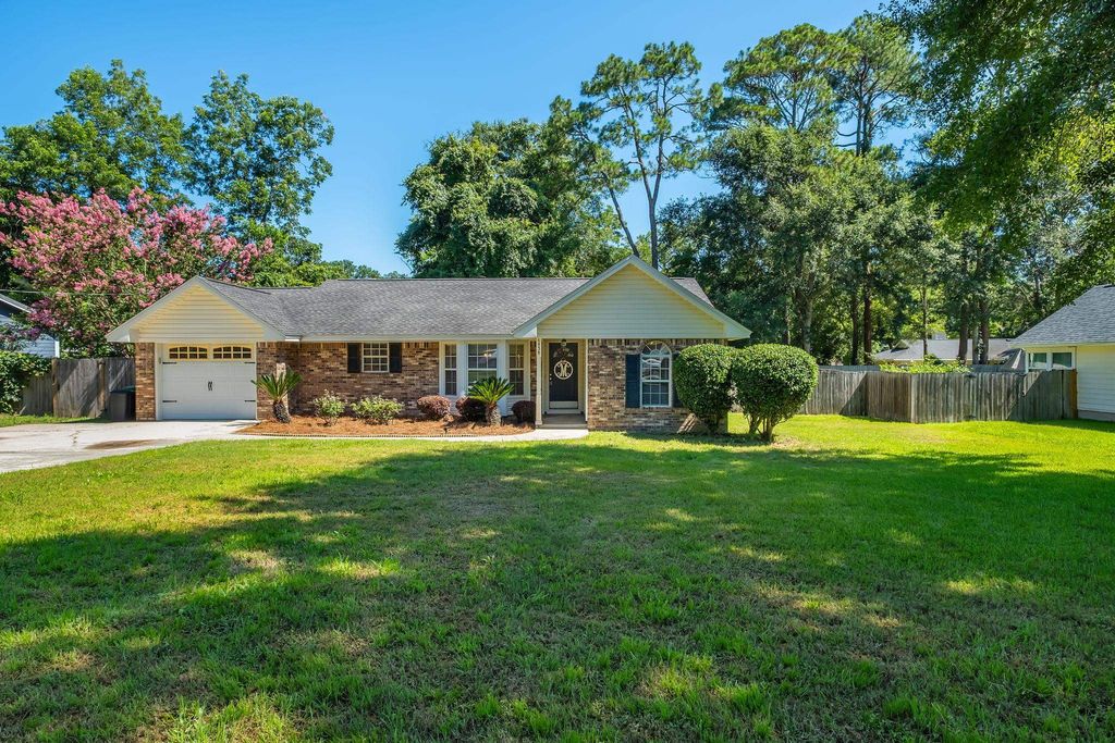 Photo of 6838 Hill Gail Trail, Tallahassee, FL 32309 (MLS # 401706)