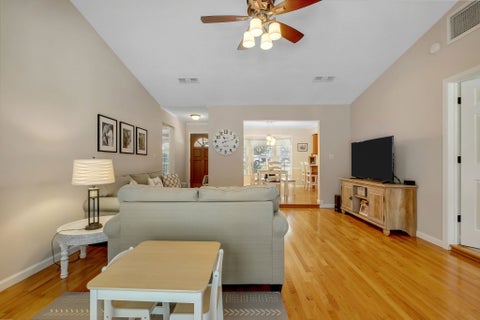 Tiny photo for 6838 Hill Gail Trail, Tallahassee, FL 32309 (MLS # 401706)