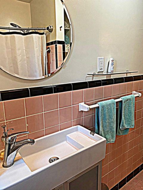 Tiny photo for 1913 Old Fort Drive, Tallahassee, FL 32301 (MLS # 391107)