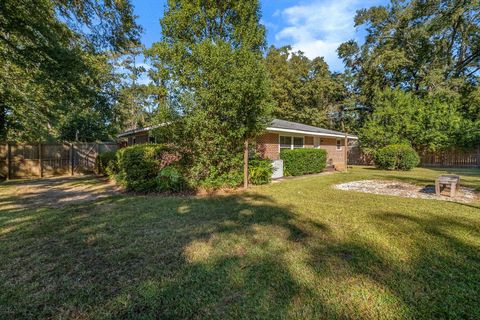 Tiny photo for 105 COLUMBIA Drive, Tallahassee, FL 32304 (MLS # 395055)