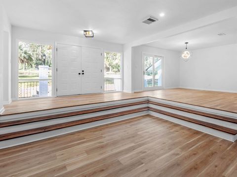 A home in TALLAHASSEE