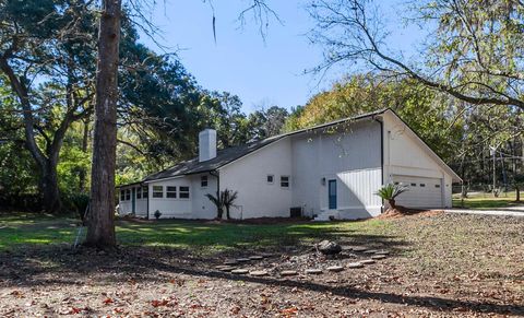 A home in TALLAHASSEE