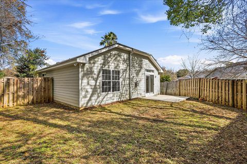 Tiny photo for 335 DREADNAUGHT COURT Ct, Tallahassee, FL 32312 (MLS # 395647)