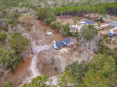 A home in Crawfordville