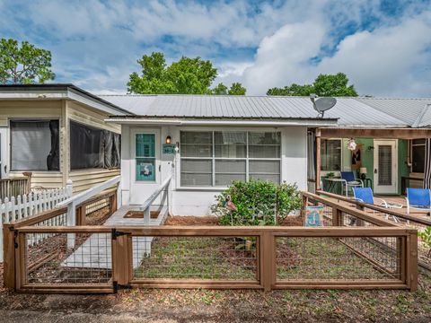 30-3 Parker Avenue Lanark Village FL 32323