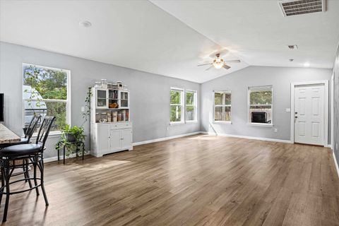 Tiny photo for 954 Cap Tram Road, Tallahassee, FL 32317 (MLS # 392053)