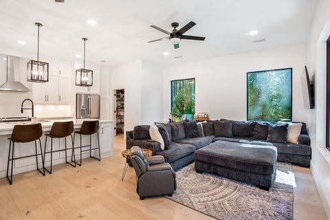 Tiny photo for 10080 Mahan Drive, Tallahassee, FL 32309 (MLS # 386091)