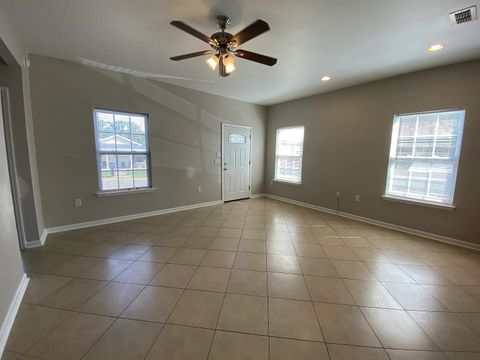 Tiny photo for 803 W Georgia Street, Tallahassee, FL 32304 (MLS # 399224)