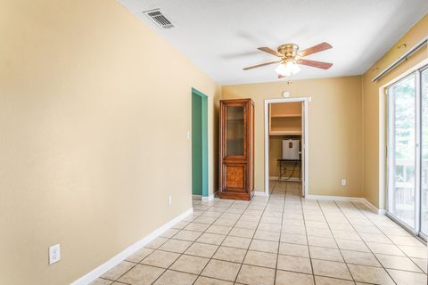 Tiny photo for 906 Millard Street, Tallahassee, FL 32301 (MLS # 399347)