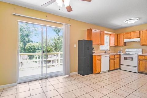 Tiny photo for 906 Millard Street, Tallahassee, FL 32301 (MLS # 399347)