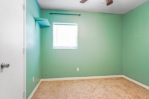 Tiny photo for 906 Millard Street, Tallahassee, FL 32301 (MLS # 399347)