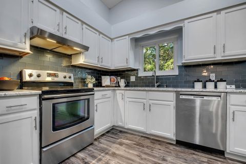 Tiny photo for 1899 Folkstone Road, Tallahassee, FL 32312 (MLS # 393242)