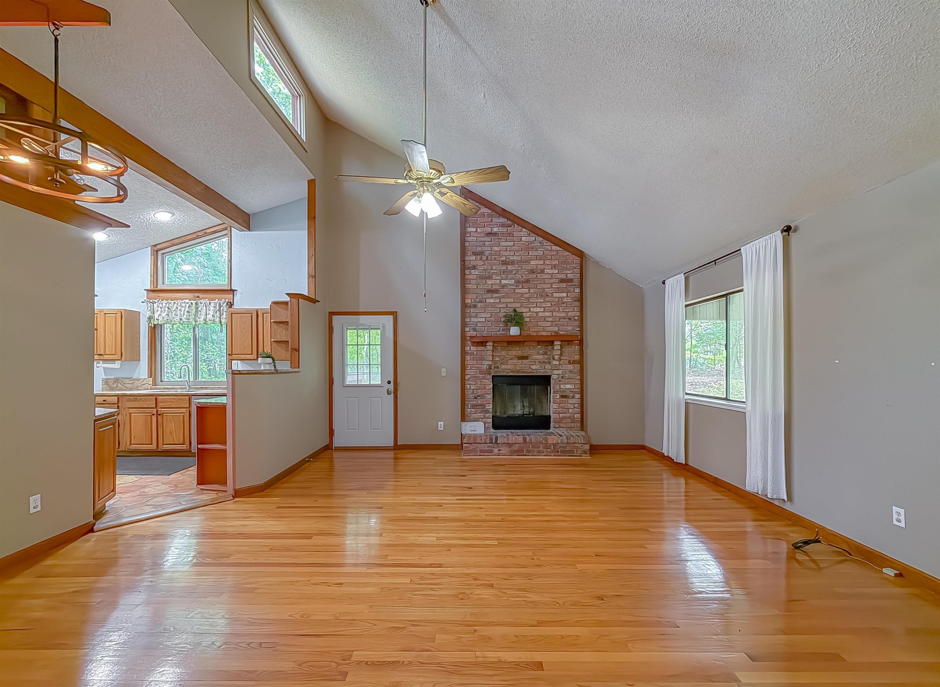 2275 Beaver Creek Drive