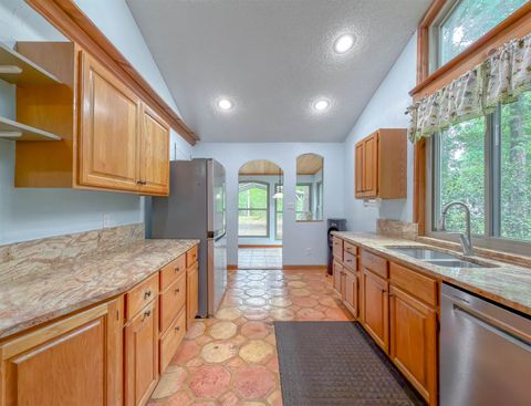 Tiny photo for 2275 Beaver Creek Drive, Havana, FL 32333 (MLS # 399398)