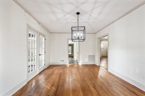 Tiny photo for 2014 Golf Terrace Drive, Tallahassee, FL 32301 (MLS # 395903)