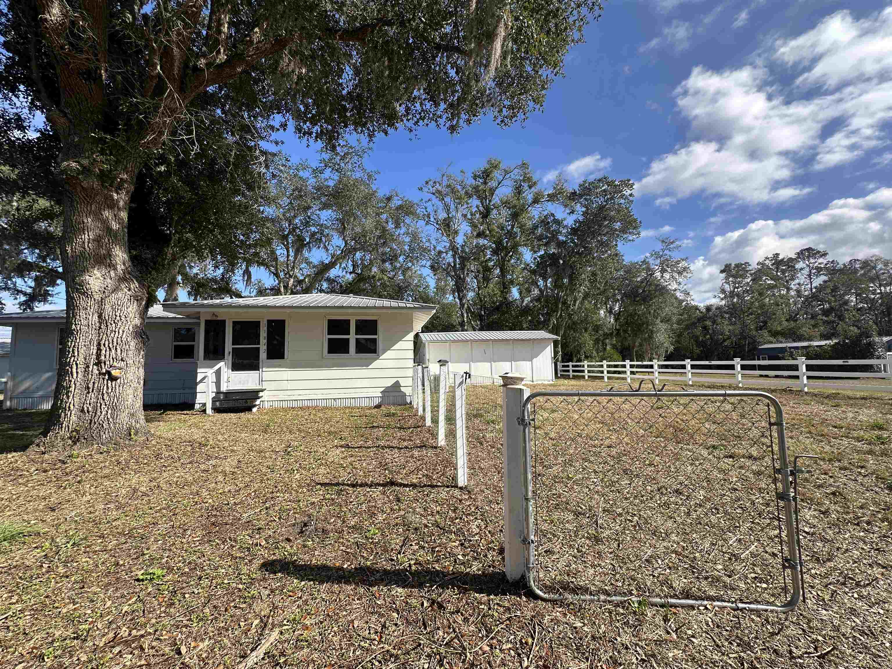 11842 Charles Holden Road