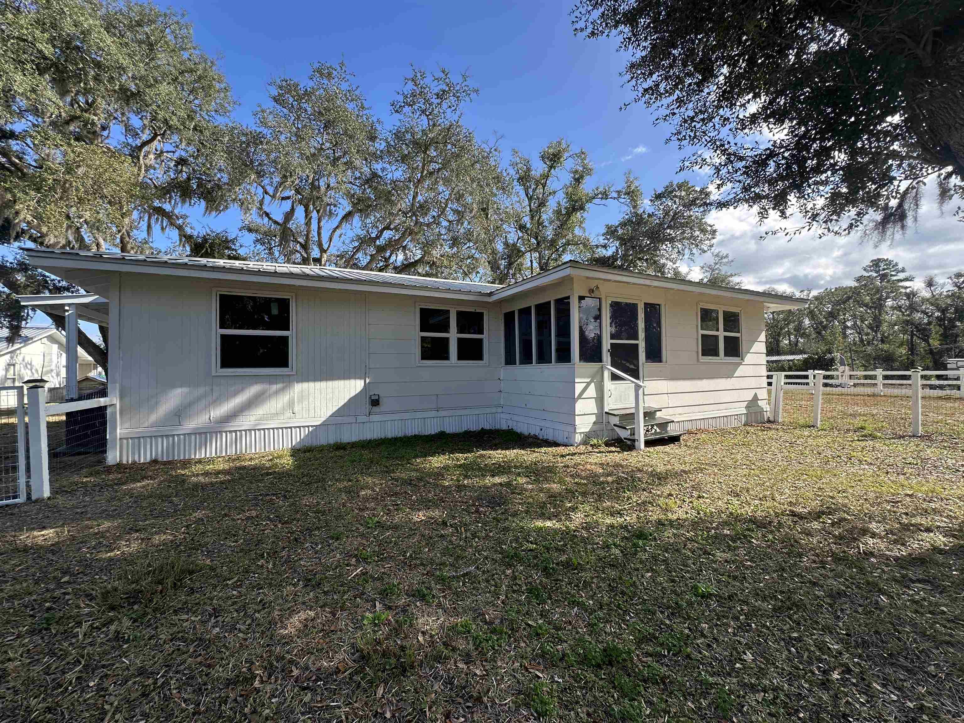 11842 Charles Holden Road