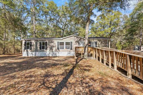 Photo of 3491 Headwater Creek Drive, Tallahassee, FL 32310 (MLS # 395263)