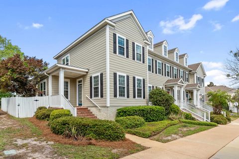 Photo of 4012 Colleton Court, Tallahassee, FL 32311 (MLS # 398096)