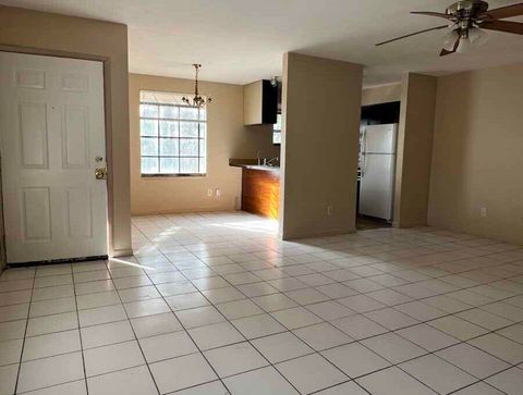 Tiny photo for 1809 Sylvan Court #C, Tallahassee, FL 32303 (MLS # 397248)