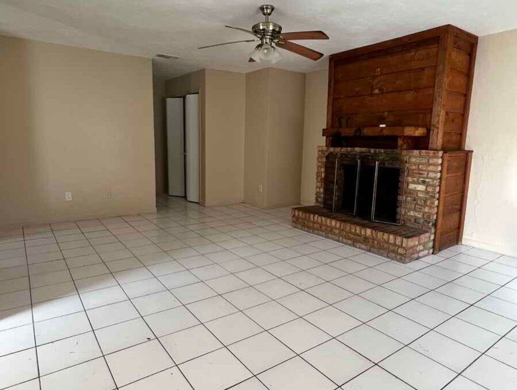 Photo of 1809 Sylvan Court #C, Tallahassee, FL 32303 (MLS # 397248)