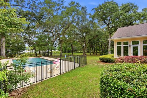 Tiny photo for 6981 Duck Cove Road, Tallahassee, FL 32312 (MLS # 399893)
