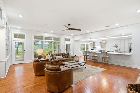 Tiny photo for 6981 Duck Cove Road, Tallahassee, FL 32312 (MLS # 399893)