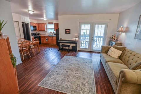 Photo of 813 California St #3, Tallahassee, FL 32304 (MLS # 389845)