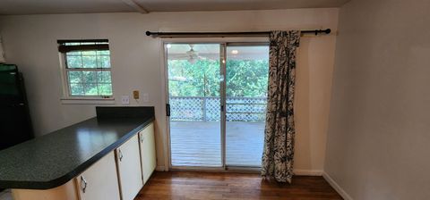 Tiny photo for 927 HAWTHORNE APT B Street, Tallahassee, FL 32308 (MLS # 392058)