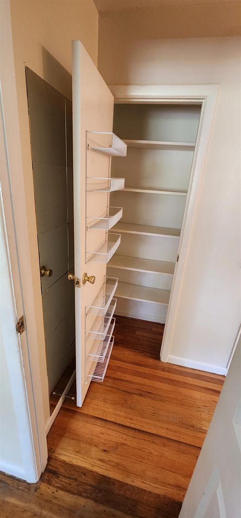 Tiny photo for 927 HAWTHORNE APT B Street, Tallahassee, FL 32308 (MLS # 392058)