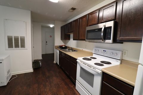 Tiny photo for 3000 S Adams Street #824, Tallahassee, FL 32301 (MLS # 390757)