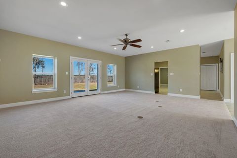 Tiny photo for 925 HIAWATHA FARMS Road, Monticello, FL 32344 (MLS # 399015)