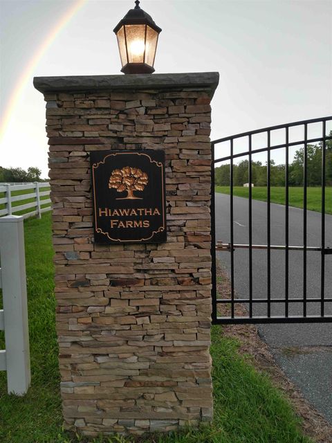 Tiny photo for 925 HIAWATHA FARMS Road, Monticello, FL 32344 (MLS # 399015)