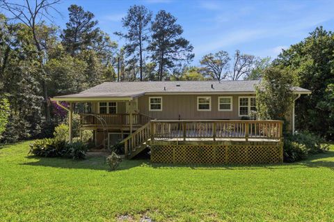 Tiny photo for 615 N Calhoun Street, Quincy, FL 32351 (MLS # 397799)