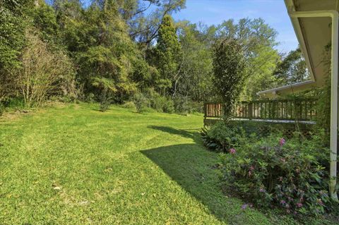 Tiny photo for 615 N Calhoun Street, Quincy, FL 32351 (MLS # 397799)