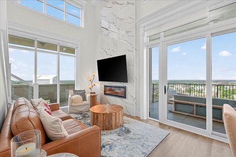 Tiny photo for 300 S Duval #2209 Street, Tallahassee, FL 32301 (MLS # 393071)