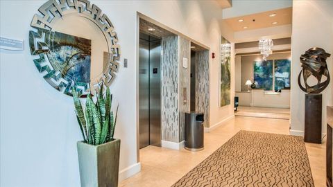 Tiny photo for 300 S Duval #2209 Street, Tallahassee, FL 32301 (MLS # 393071)