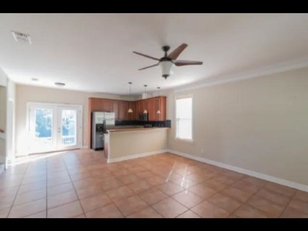 Photo of 909 Buena Vista Drive, Tallahassee, FL 32304 (MLS # 393422)